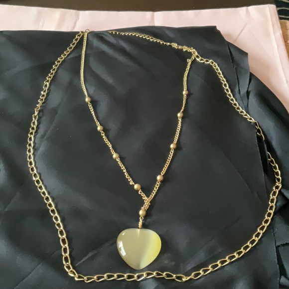 1 Beaded Necklace, 1 Goldtone Double Strand Necklace with Heart Design ♥️🔥❤️🔥 - Picture 8 of 8